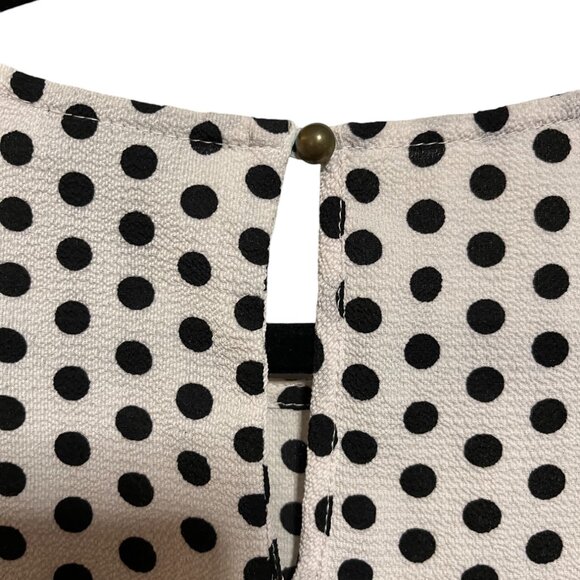 BOBEAU Blouse Ruffle Sleeve Top White with Black polka dots - Size Large - Picture 5 of 5